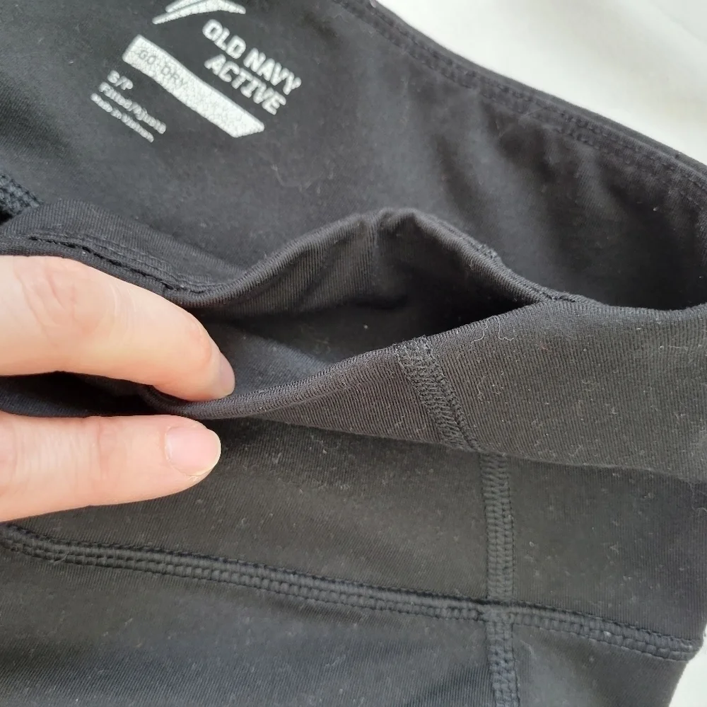 Old Navy Active Go-Dry black legging hidden waist seam pocket S - Picture 4 of 9